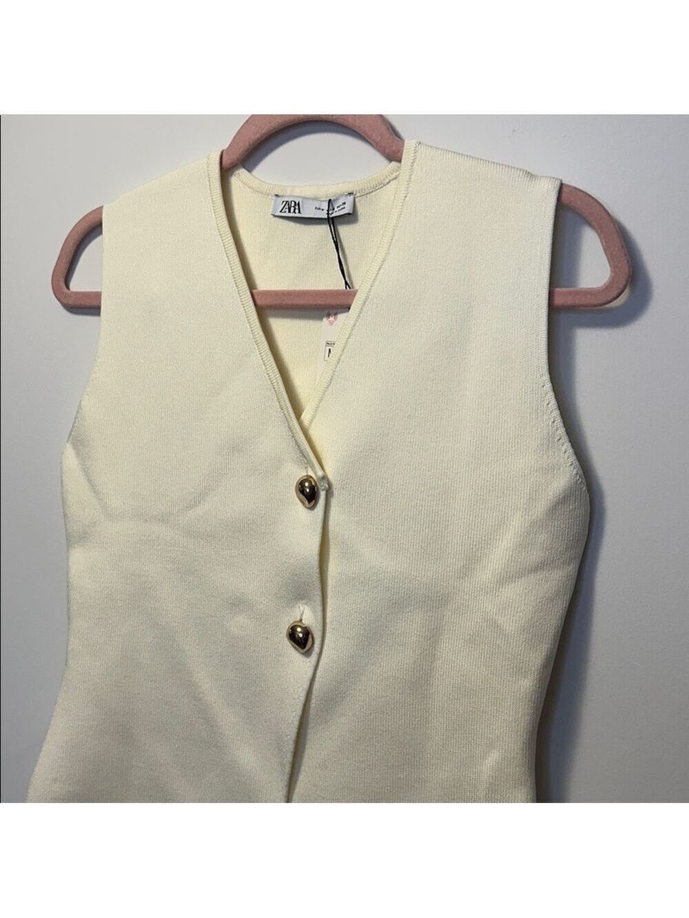 Zara Knit Asymmetrical Gold Button Ecru Vest Sleeveless Top - Picture 6 of 11